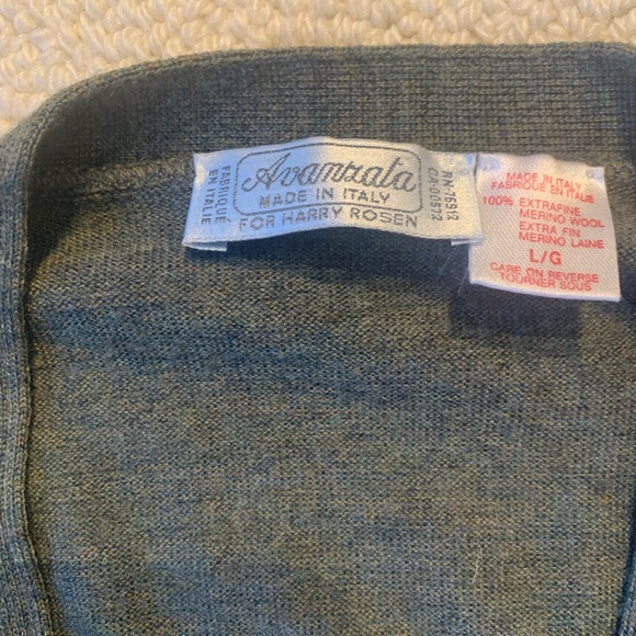 Green Button-Up Vest - Picture 2 of 2